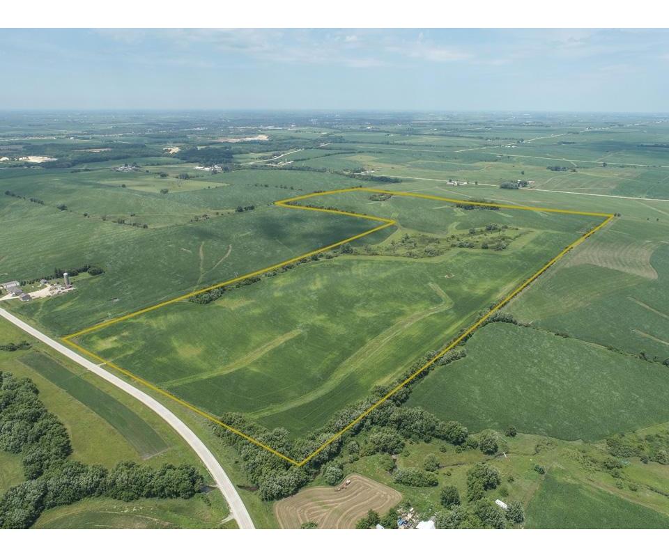 Buchanan County, IA 195.27 Acres