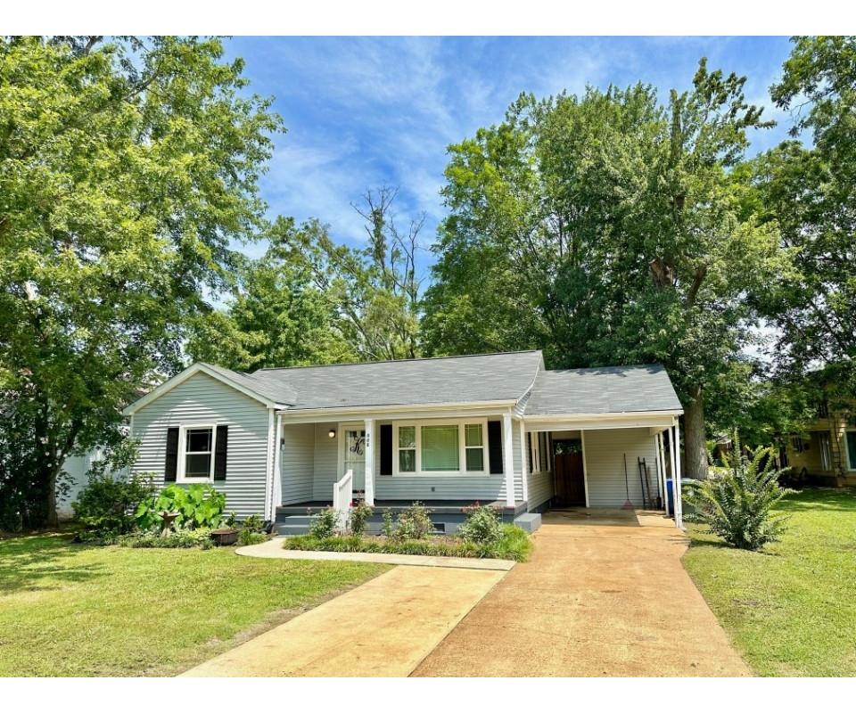 Nice Home in Athens City Limits