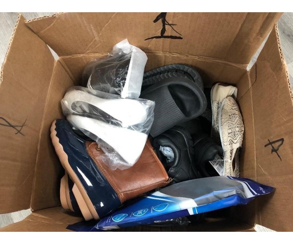 AUCTION ENDING 4/24 Clothing/Shoe LIQUIDATION & MORE!!!