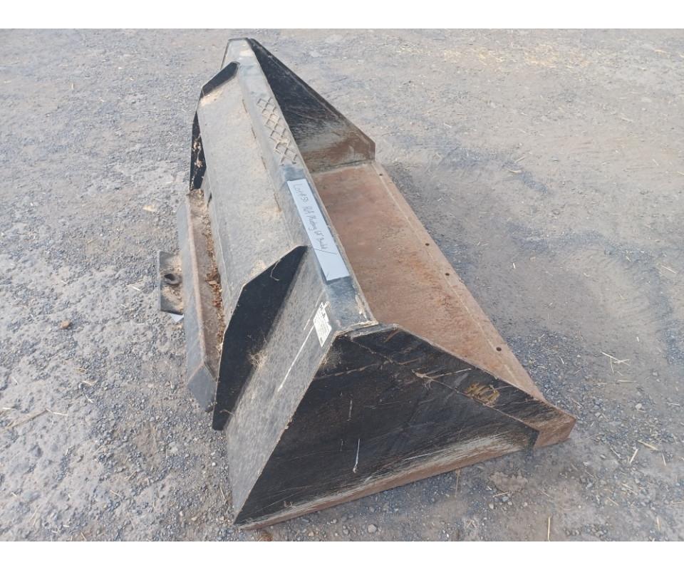 Rushville Farm Consignment Auction