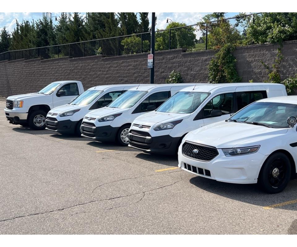 Public Auction University of Michigan Online Only Vehicle