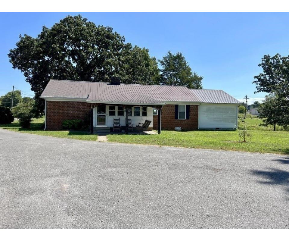 1188 S. TELLICO STREET, MADISONVILLE, TN 37354