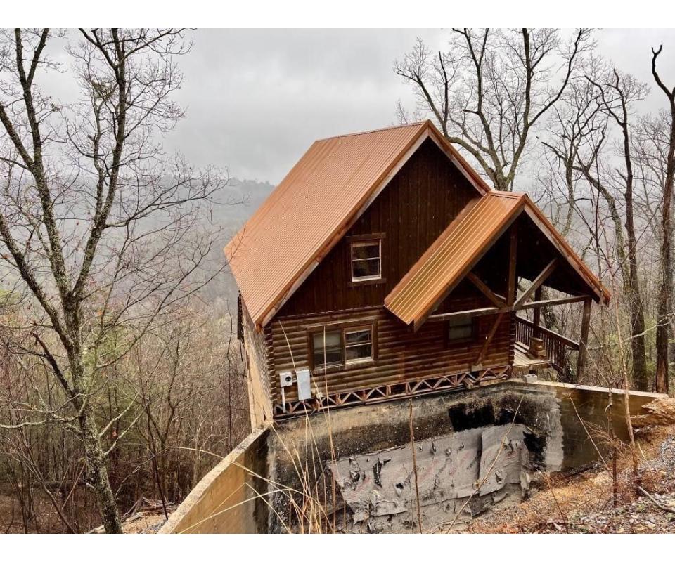 2023 MCCARTER ROAD, SEVIERVILLE, TN