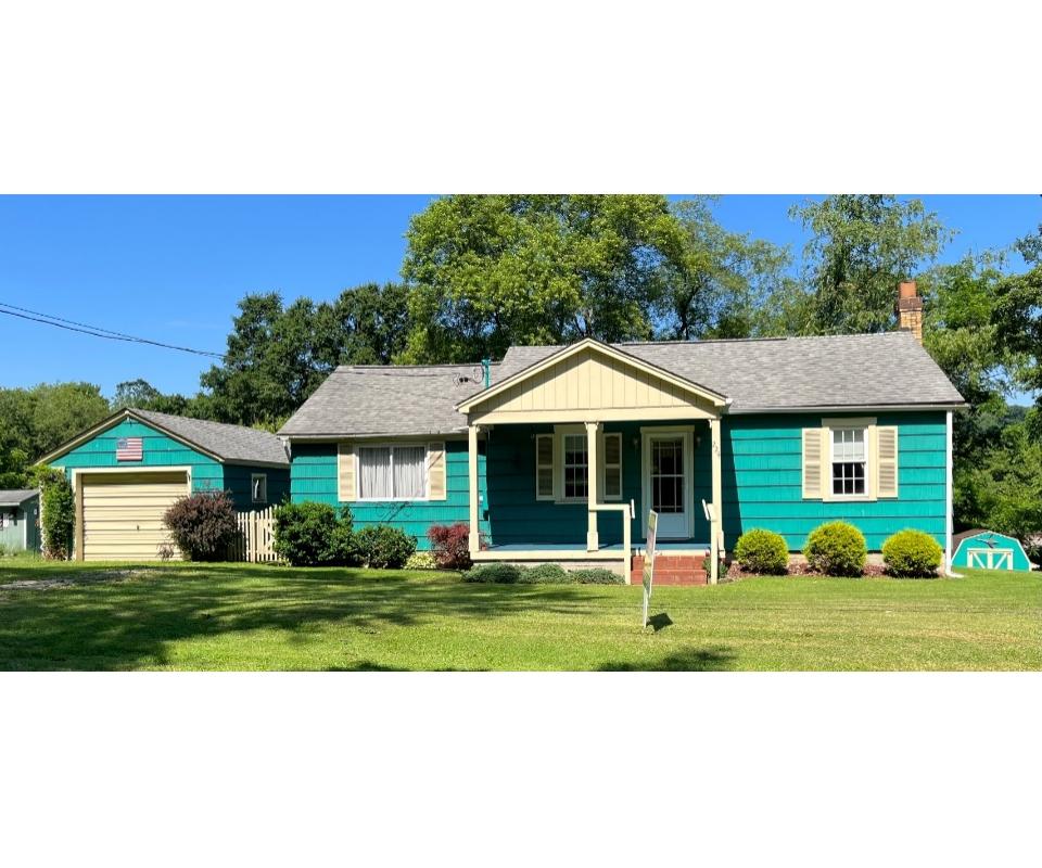 TWILA STILES ESTATE REAL ESTATE AUCTION LIVE ONSITE