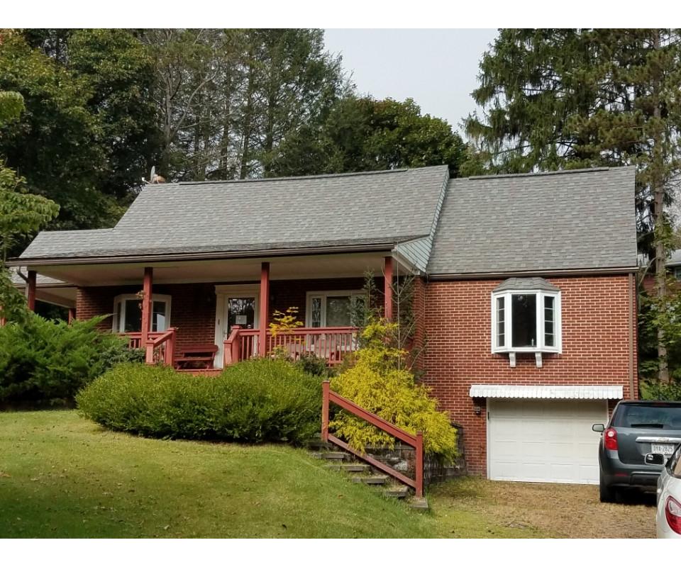 Home on Large Lot, Johnstown, PA