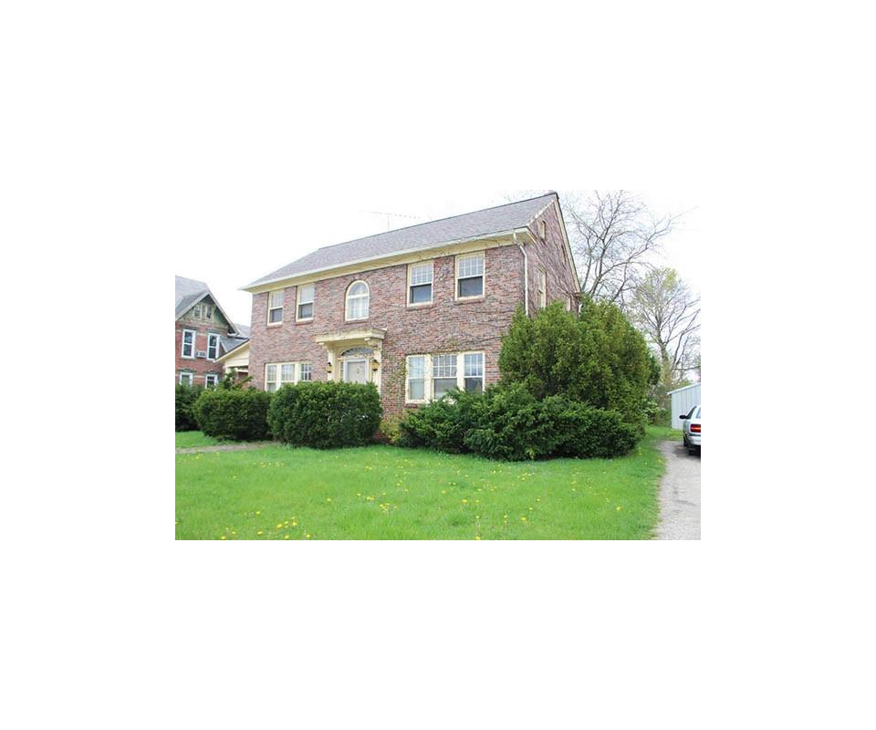 DAVENPORT REAL ESTATE AUCTION