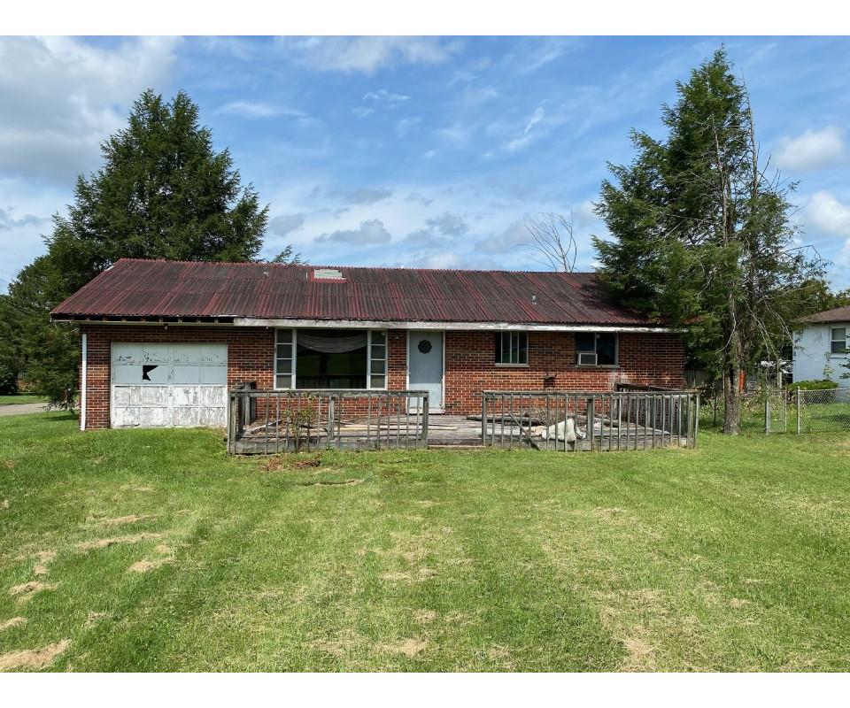 MultiUse Home & Land on Teays Valley Road