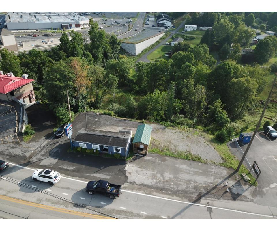 Prime Commercial Lot with Building in Whitehall