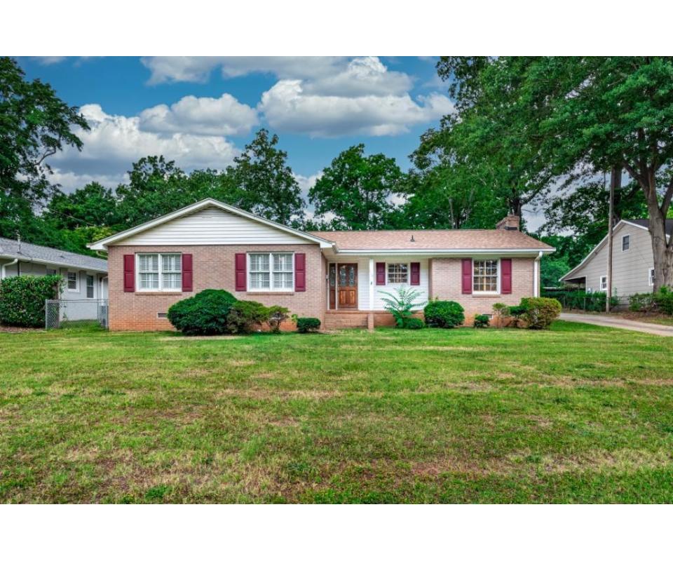 Real Estate Auction Gower Estates Brick Ranch