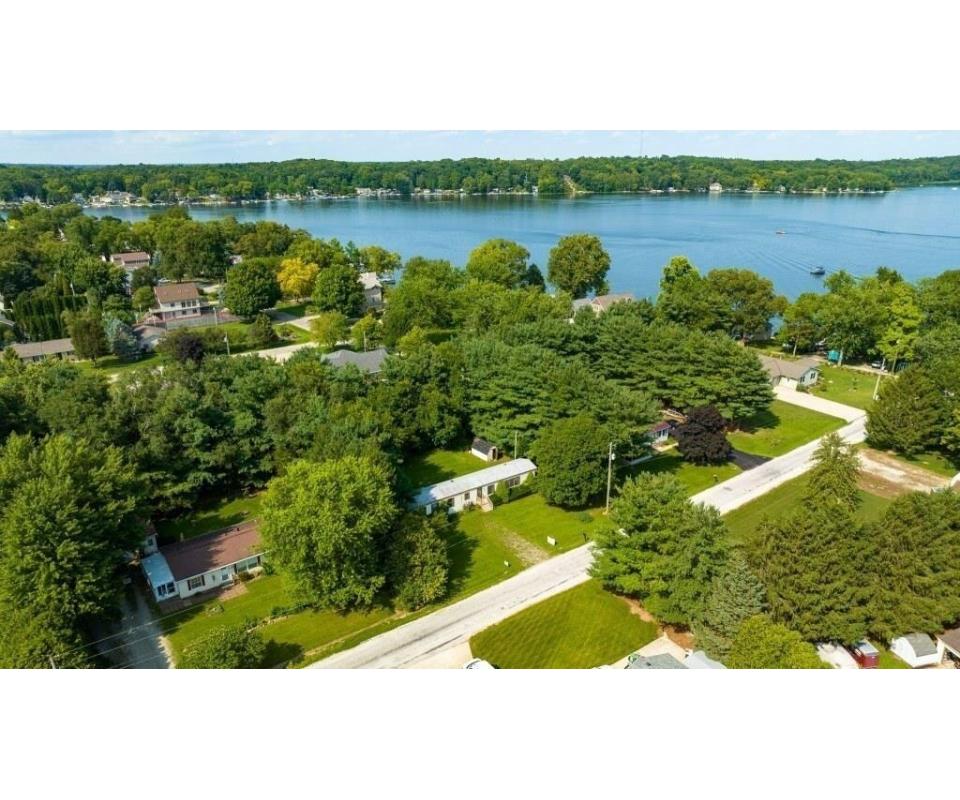 OLO Real Estate Auction Dewart Lake Min Bid 79,900