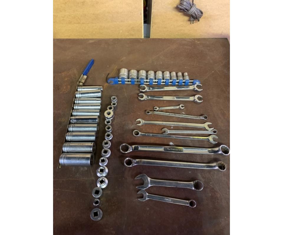 Ambridge Business/Garage Cleanout Auction