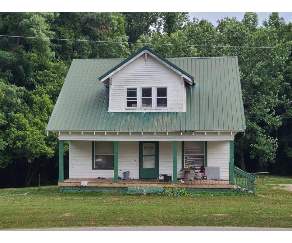 Pekin, Indiana Real Estate