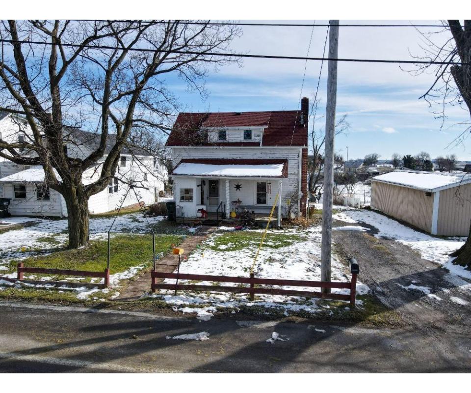 Online Only Real Estate Auction in Farmerstown, OH