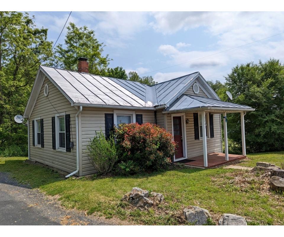 Three Parcels, Two Houses, One Price, In Churchville VA