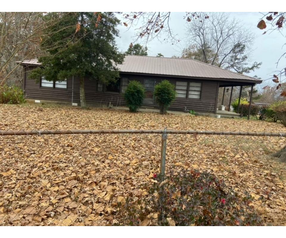 COURT ORDERED AUCTION Home & 5 Acres± and Personal Property in Flat