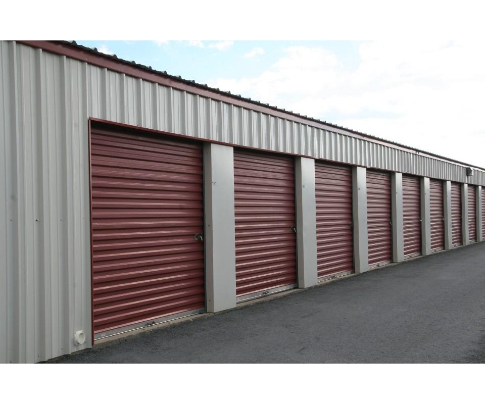 LIBERTY STORAGE DELINQUENT STORAGE UNITS AUCTION