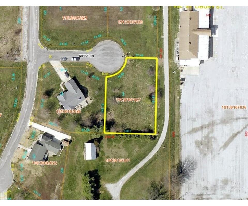 632 Wiese Lane, St. Libory, IL 62282