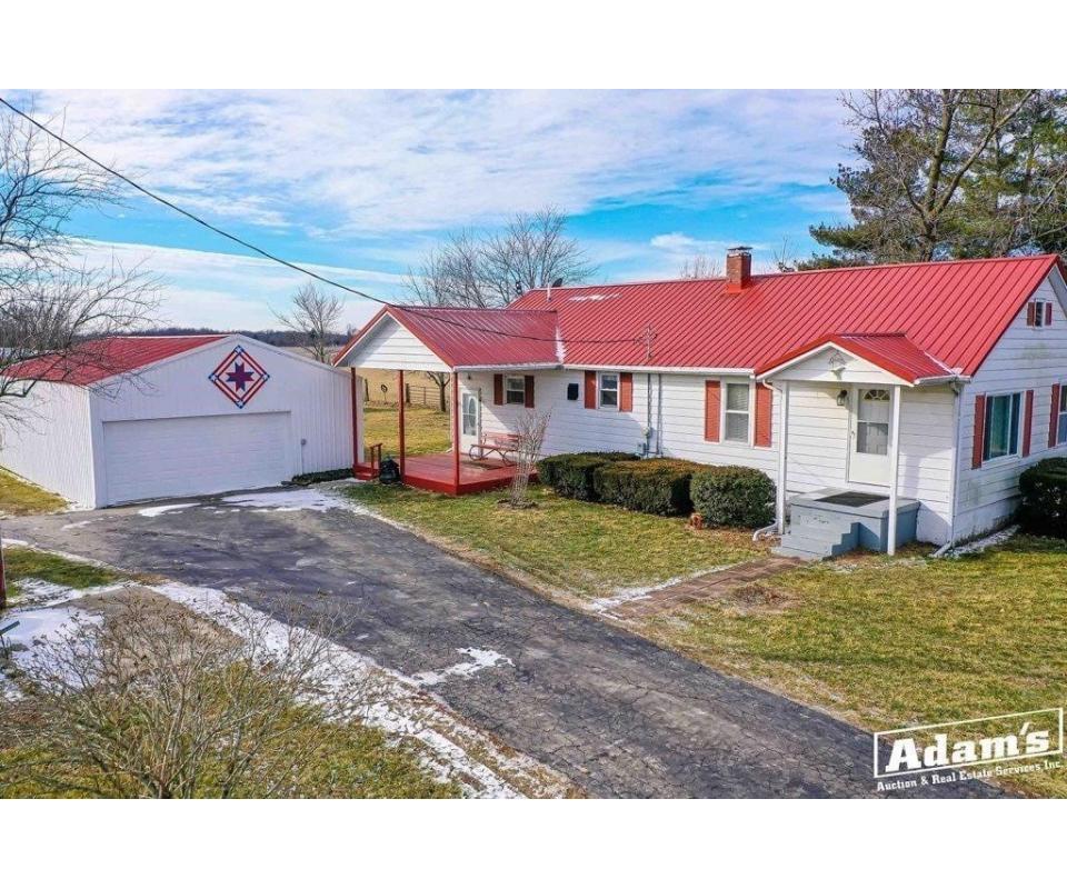 6595 Brighton Bunker Hill Road, Bunker Hill, IL 62014