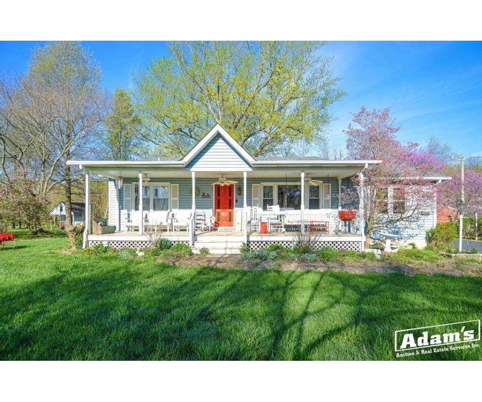 9835 State Route 4, Lebanon, IL 62254