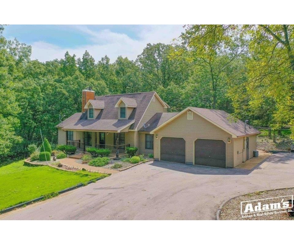 5911 b Road, Hillsboro, MO 63050