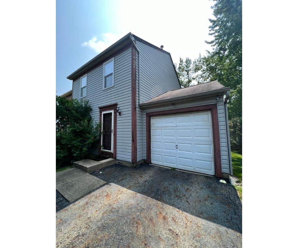 2 Bedroom, 1.5 Bath Townhome in Worthington Ohio