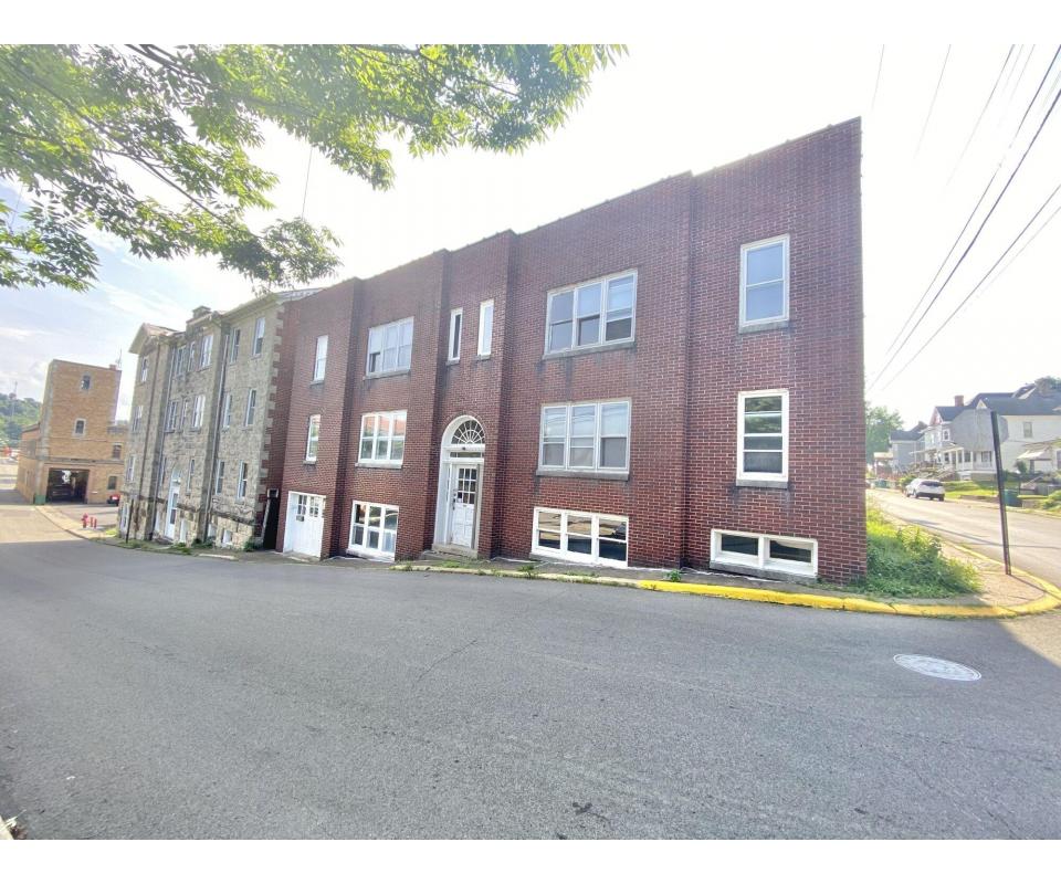 *POSTPONED* Clarksburg Apartment Buildings