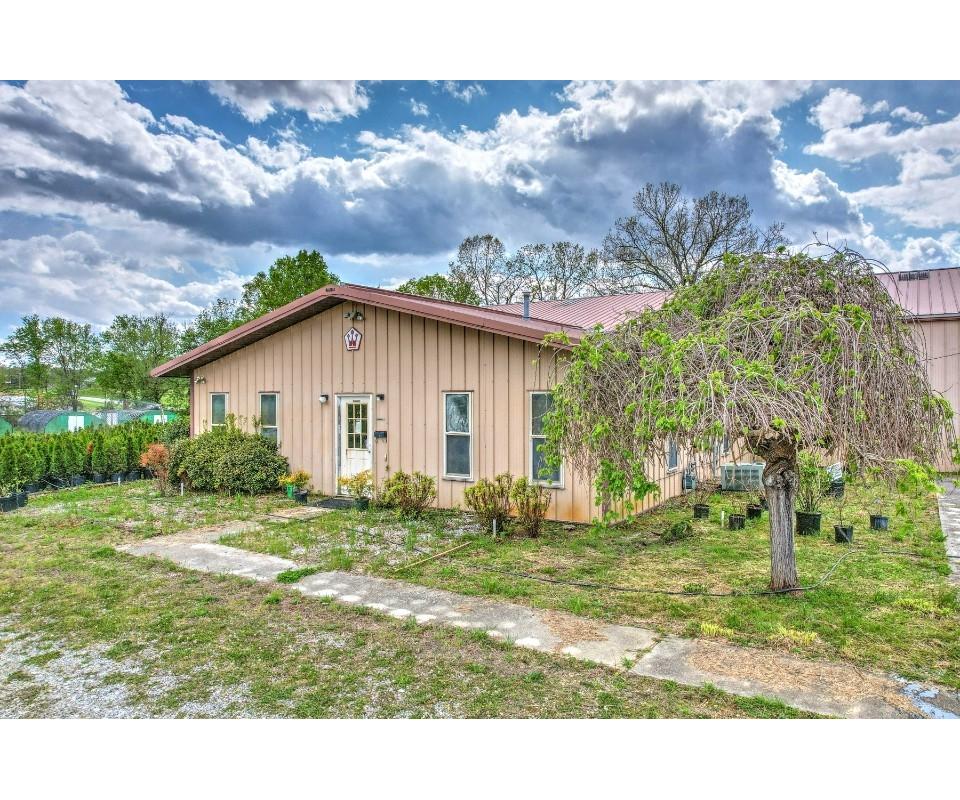 Absolute Auction Stewart Nursery Farm