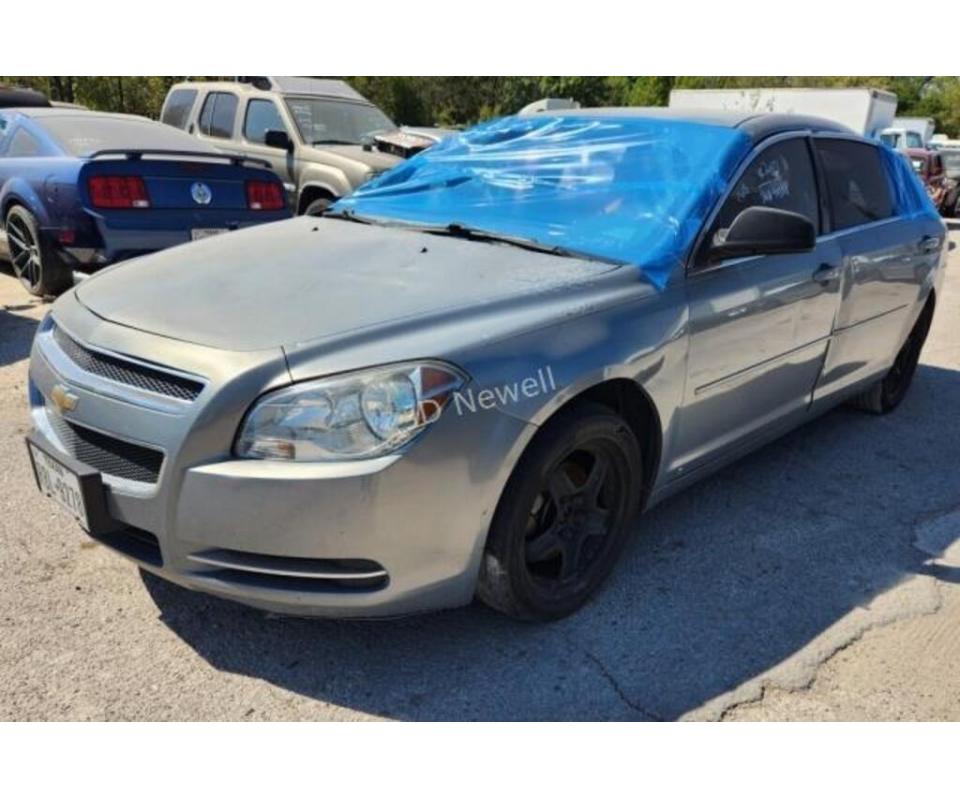 676CITY VEHICLE STORAGE