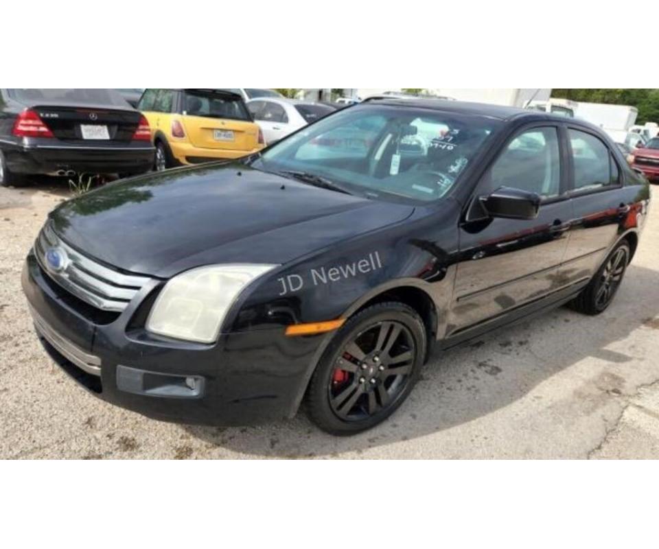 689CITY VEHICLE STORAGE