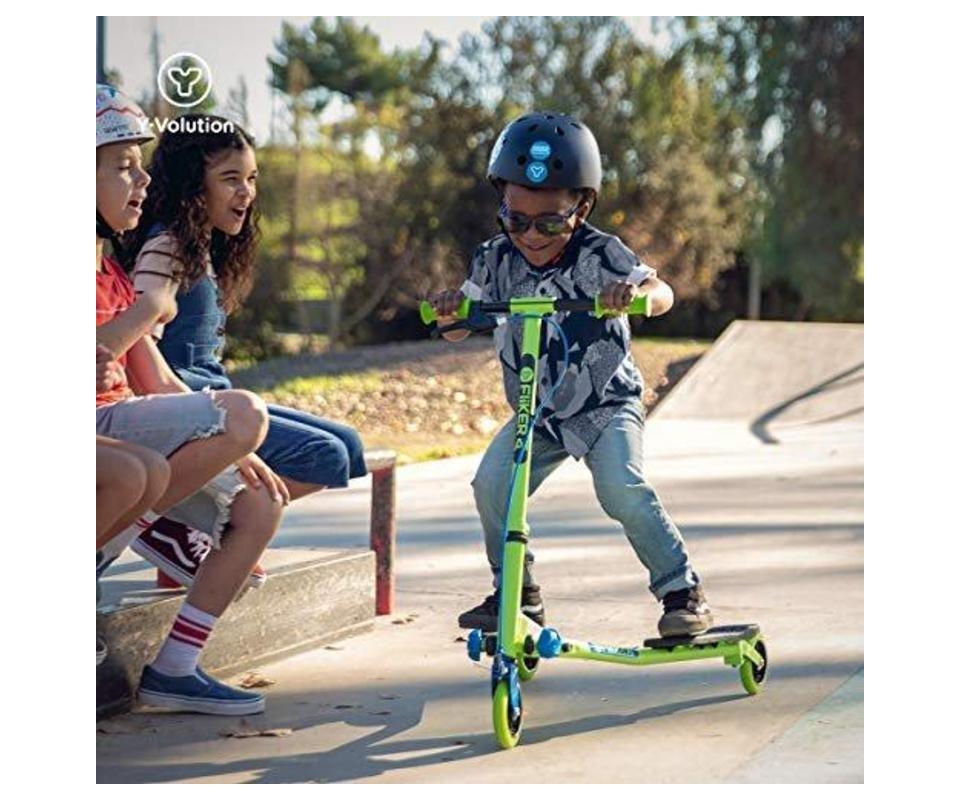 TELESCOPE, FULL LENGTH MIRROR, BEDDING & MORE! 910103