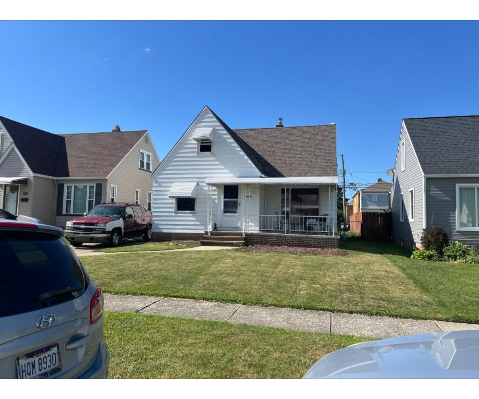 Foreclosure Auction 6006 Forest Ave., Parma, OH.