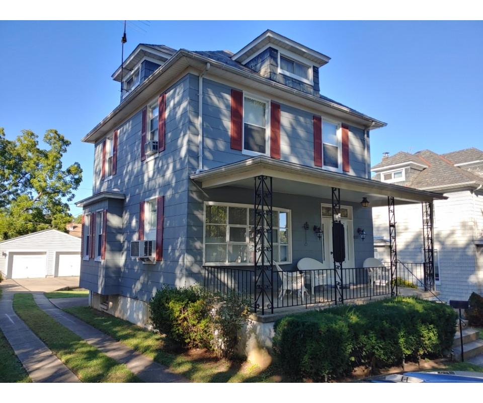 CLEAN 3 BR HOME W/ LARGE DET 2CAR GARAGE W/ LIGHTING & ELECTRIC