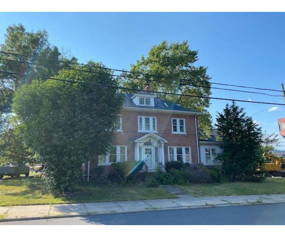 216 S. Main Street Coopersburg, PA Real Estate