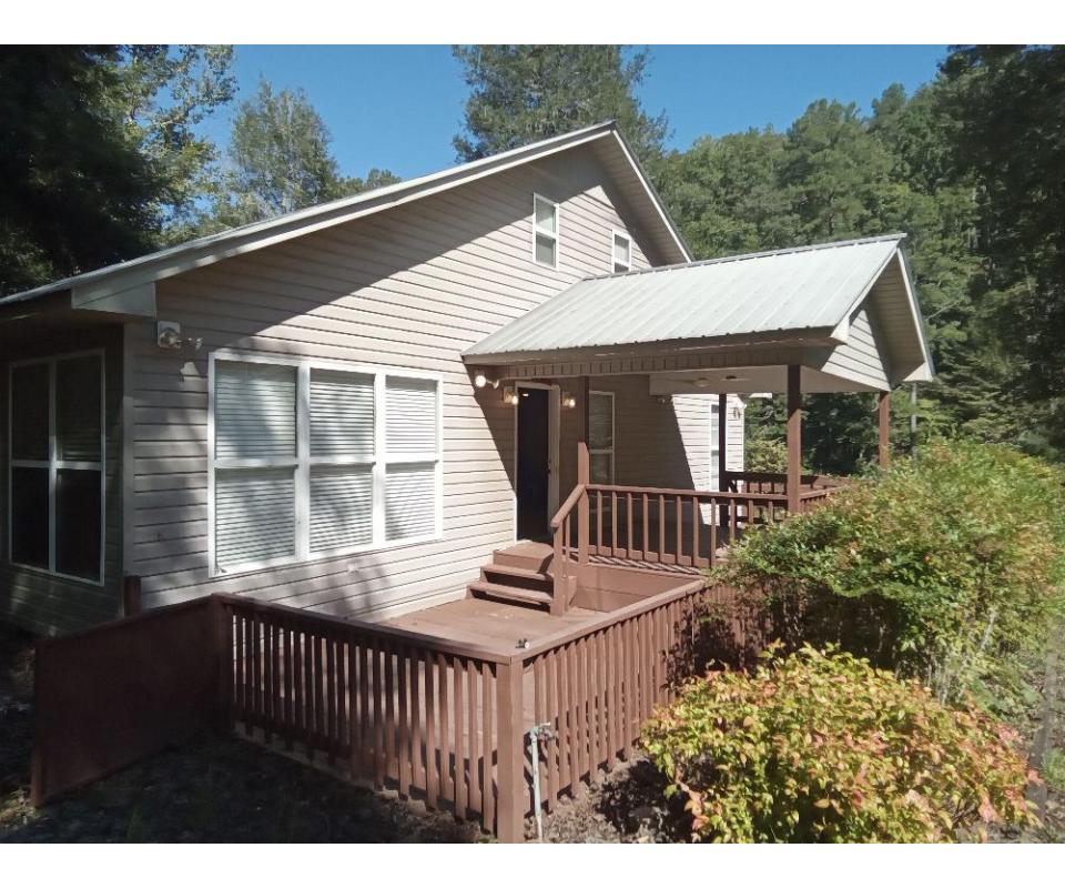 7.5 Acres± With Home & Equipment On Bend Of Sipsey River