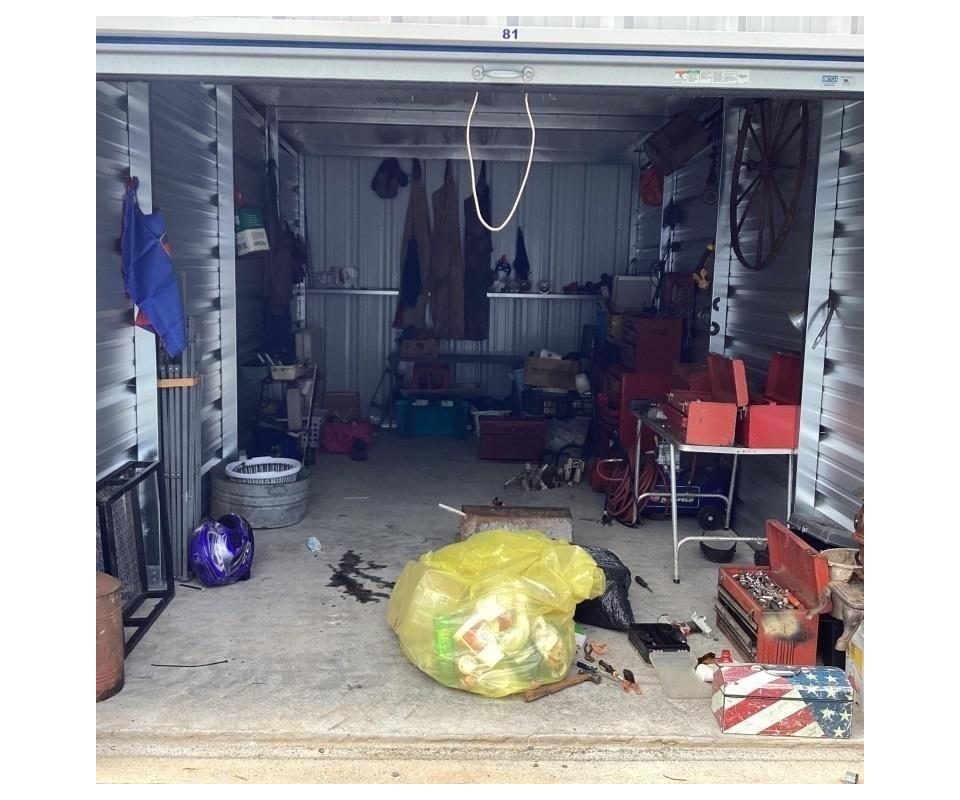 ONLINE STORAGE UNIT AUCTION