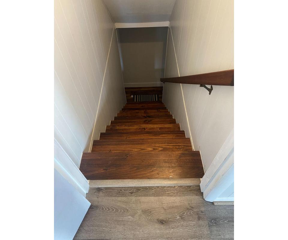 WATERFRONT REAL ESTATE AUCTION