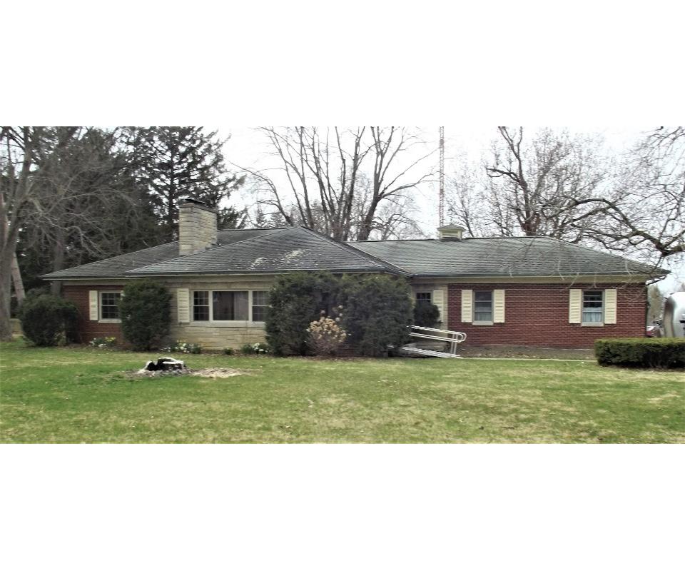 Real Estate Auction May 8th at 10am