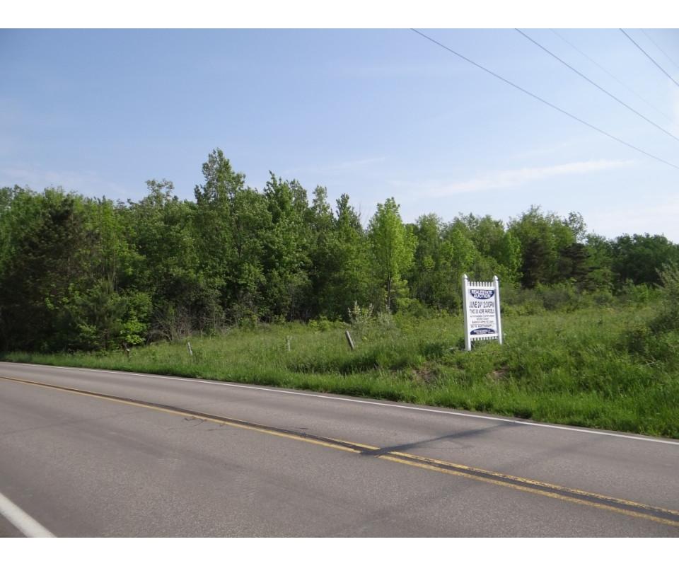 MULTIPARCEL REAL ESTATE AUCTION