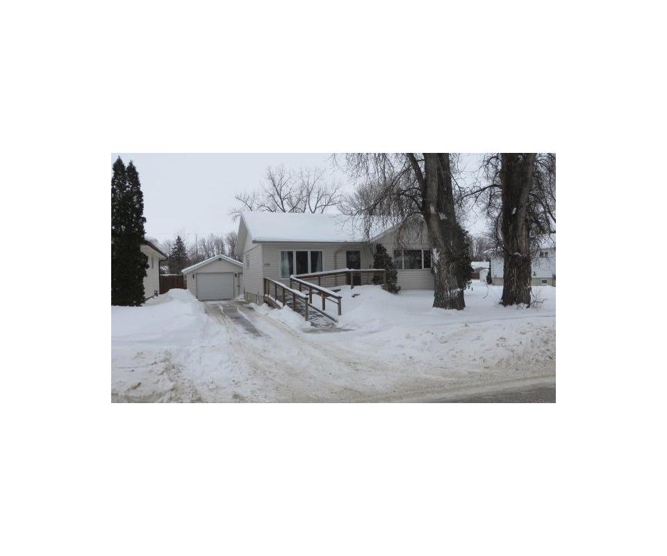 Real Estate Auction House in Winkler, Manitoba , Please note; open