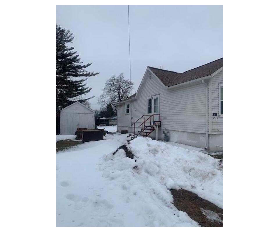 Two Rivers Real Estate Online Auction