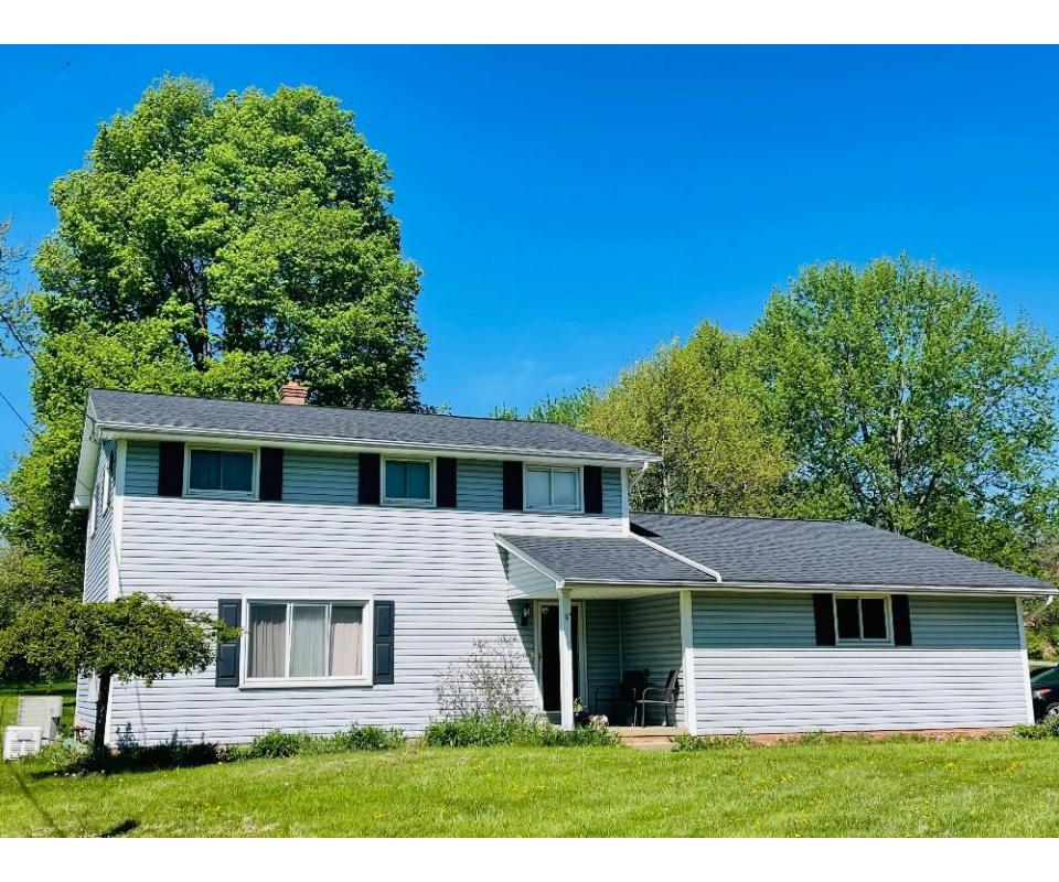 4Bedroom Home North Canton, OH 17439