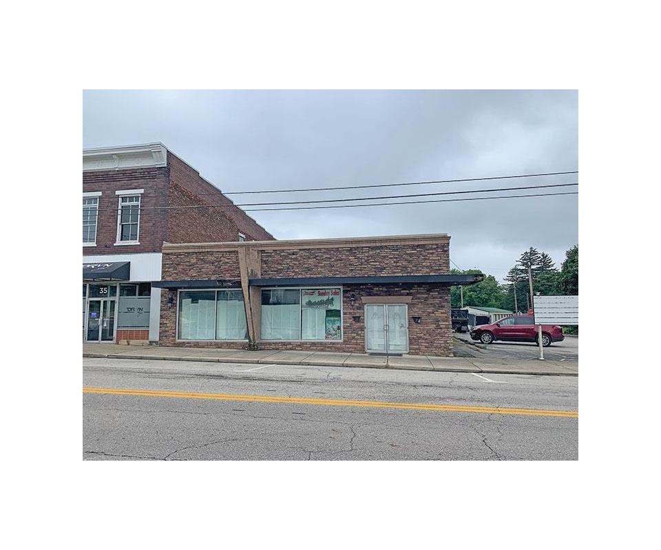 3,800Sq.Ft. Commercial Building Leesburg, OH 19941