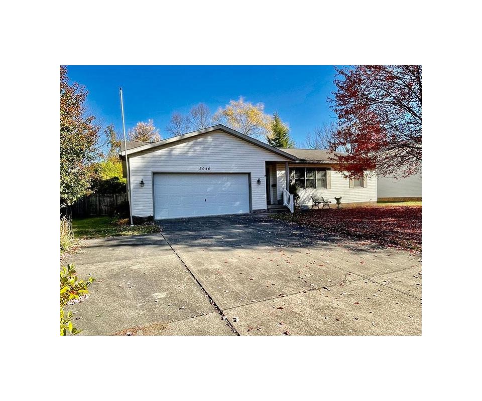 Nice Ranch Home Alliance, OH 20131