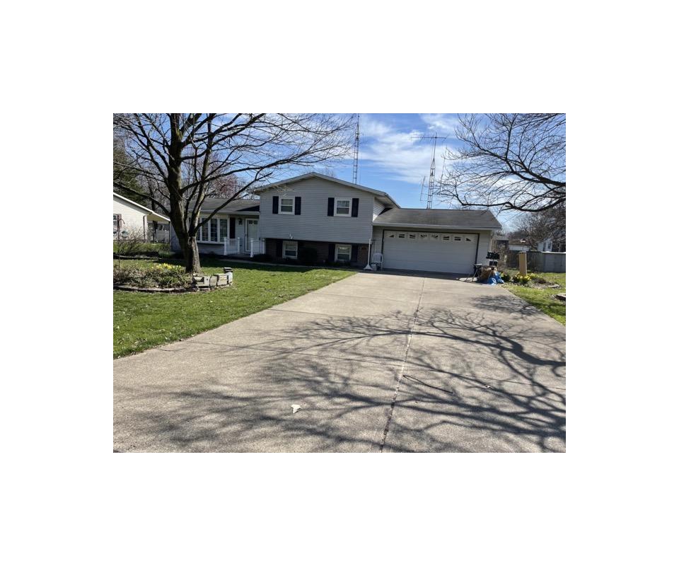 3Bedroom Home 2Car Garage Canton, OH 20710