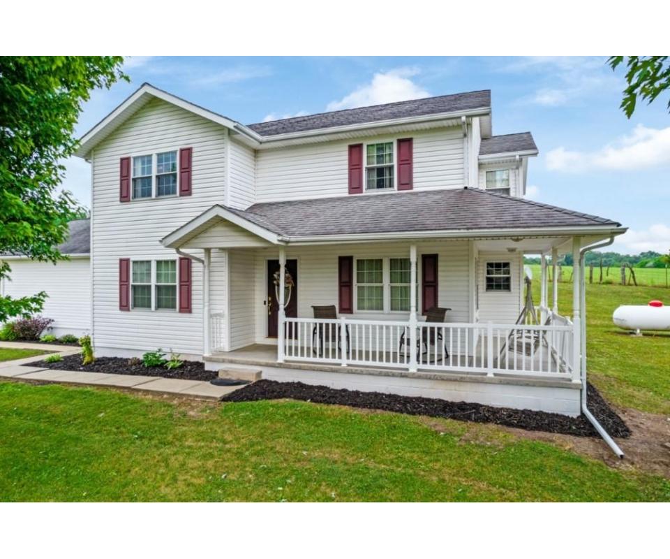 14+ Acre Mini Farm W/ 2 Homes & Buildings Cadiz, OH 21008