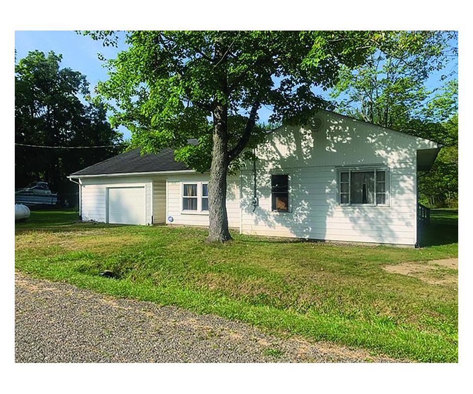 Investment Home Lake Milton, OH 21584