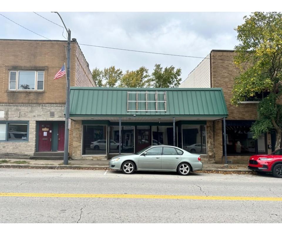 4,200 SF Commercial Building Dalton, OH 21701