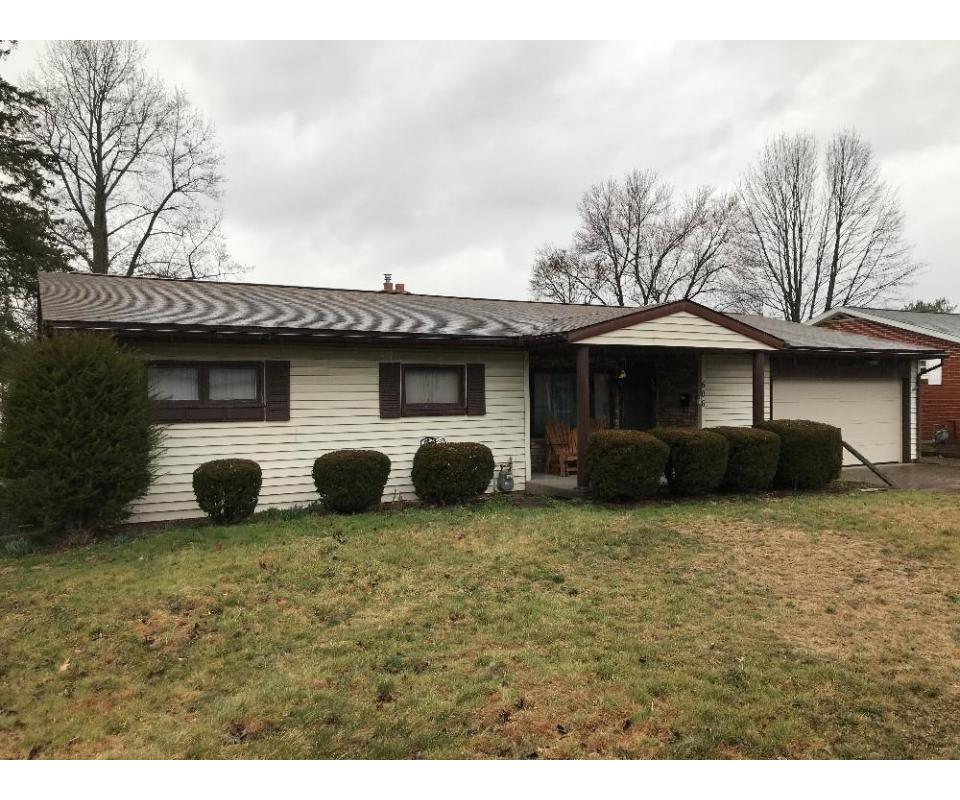 3Bedroom Ranch Home New Philadelphia, OH 15742