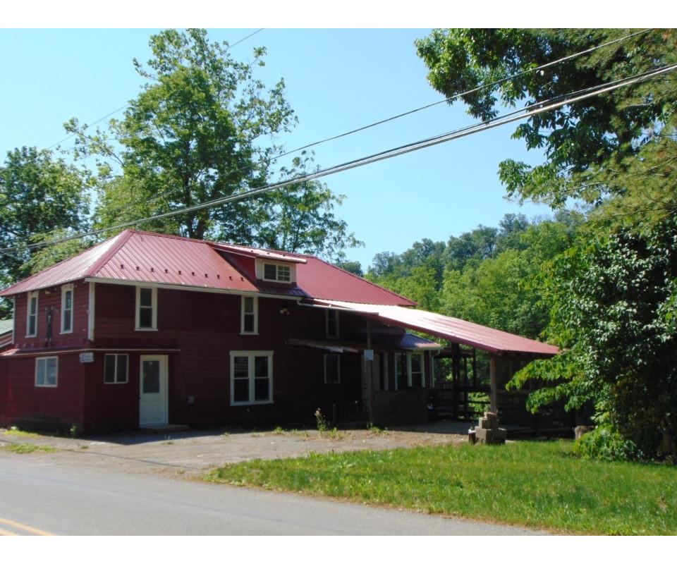 2 Cabins Overlooking the Penns Creek