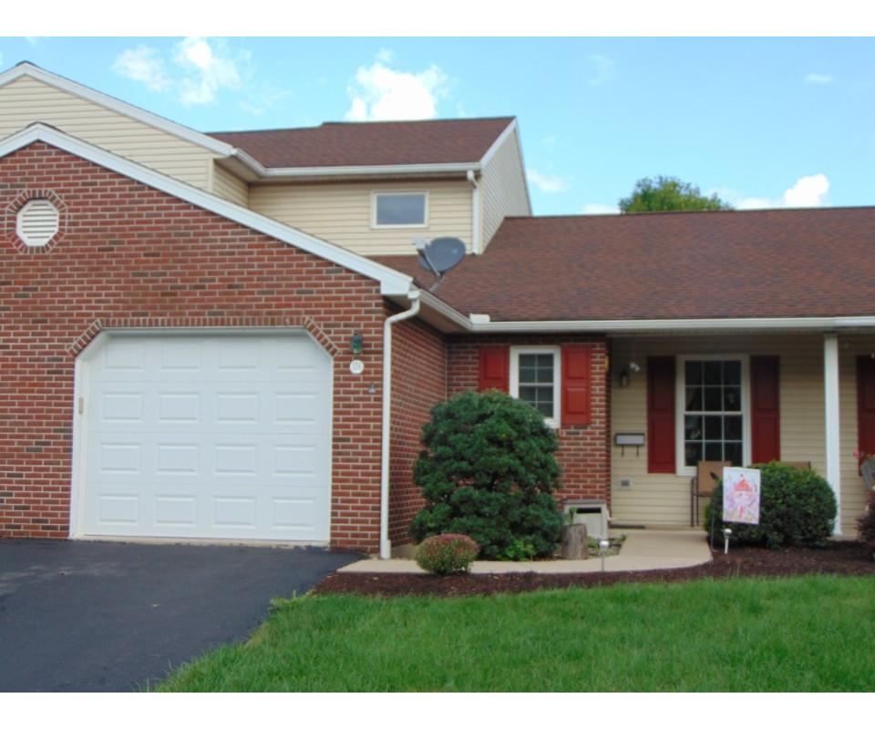 A Mifflinburg Townhouse